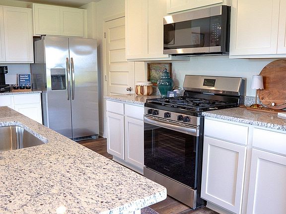 7th image of this home