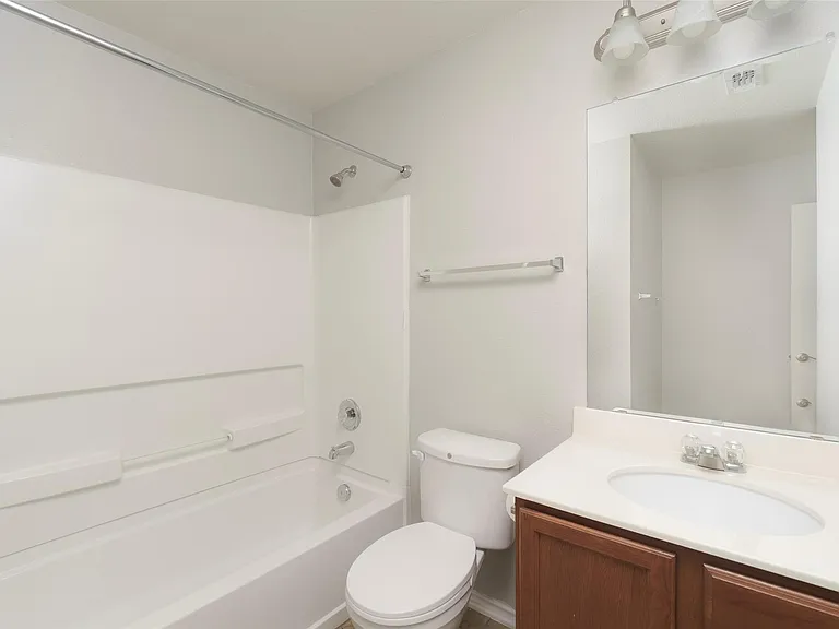 11221 Kirkland Hill Path — Photo 14