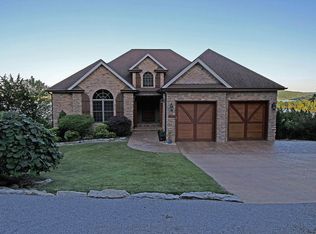 130 Bluff Cv, Blue Eye, MO 65611