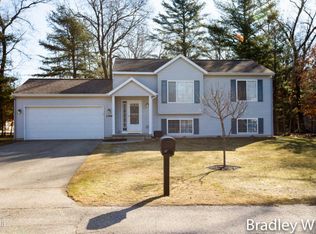 1204 Abby Ct, Muskegon, MI 49442