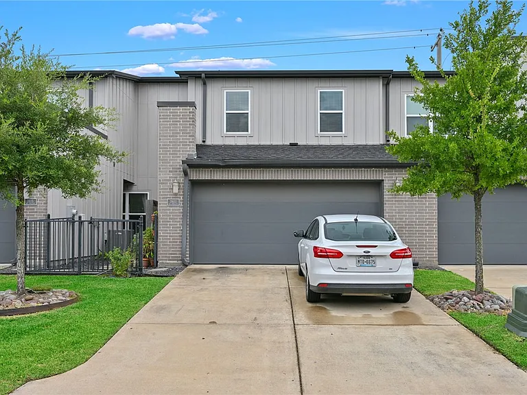 3903 W South Phillips Pkwy — Photo 16