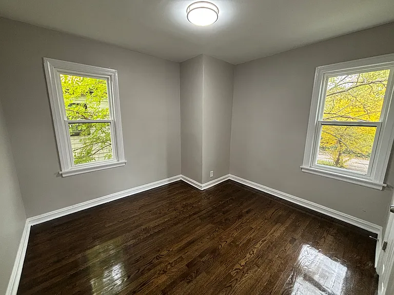 366 Taft Pl — Photo 7