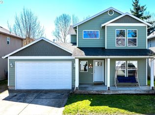 725 NE Mariners Loop, Portland, OR 97211
