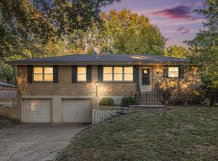 1008 SW 14th Street Ter, Blue Springs, MO 64015