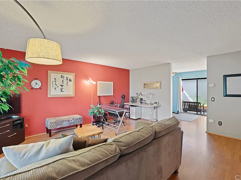 711 Church Pl #2 — Photo 60