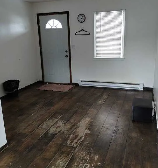 625 W 7th St #2 — Photo 1