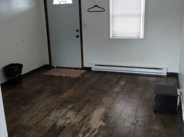 625 W 7th St, Crookston, MN