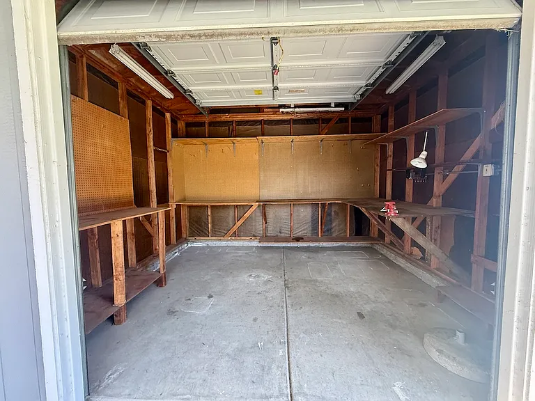 2810 Miller Ct — Photo 31