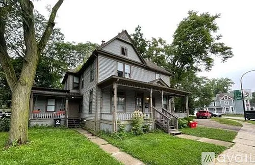 119 N Hamilton St #5 Photo 1