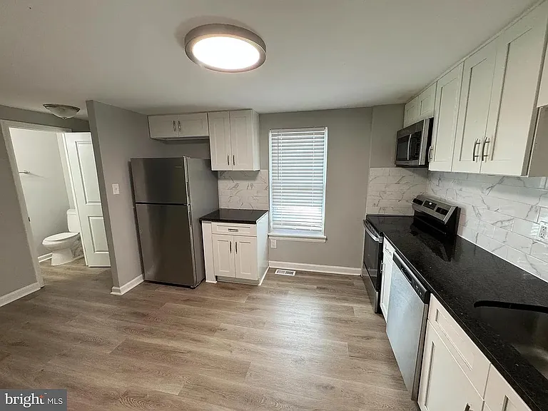 9226 Throgmorton Rd — Photo 5