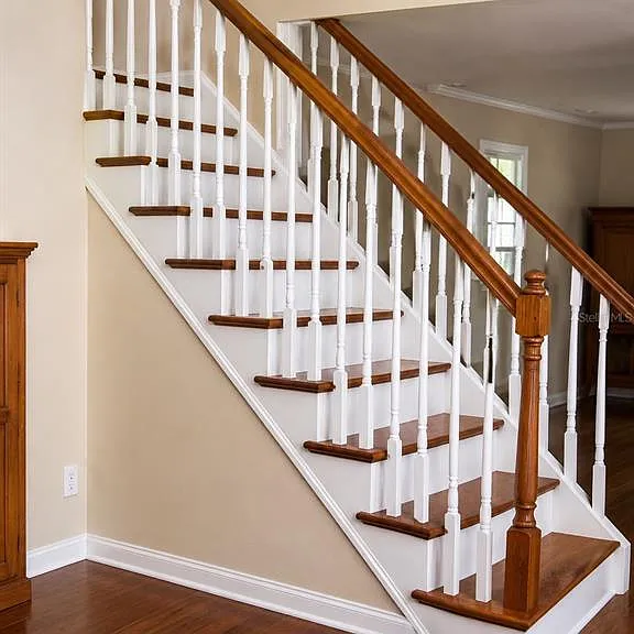 7181 Regina Way — Photo 9