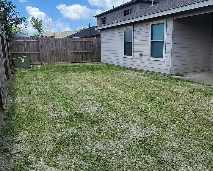 8830 Summerset Meadow Ct — Photo 30