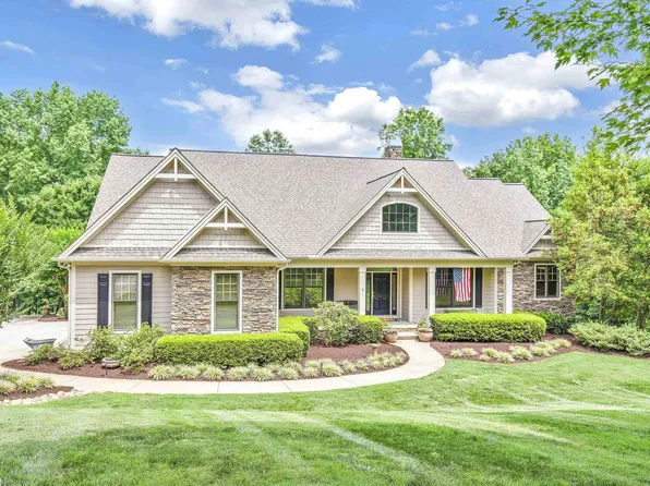 3 Long Shadow Ln, Travelers Rest, SC 29690