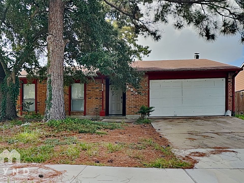 1st image of 14006 Pinewest Ct