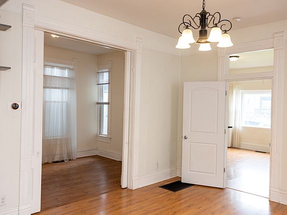 Dining room or living room