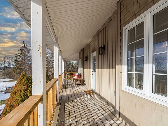 4th image of 126 Salem Rd