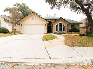 34 Silverhorn Dr, San Antonio, TX 78216