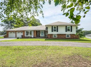 20223 Cole Rd, Kearney, MO 64060