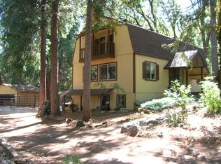 15267 Meadow Dr, Grass Valley, CA 95945