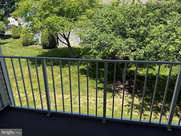1714 Steamboat Sta — Photo 11