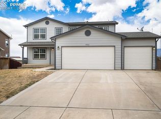 9464 Summit Mesa Dr, Fountain, CO 80817