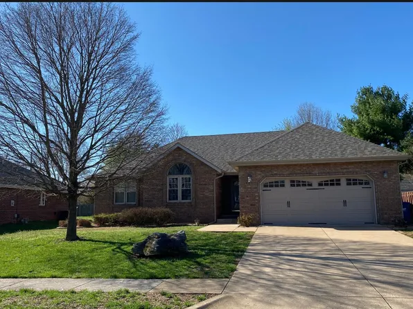 1324 W Grayrock Dr, Springfield, MO 65810