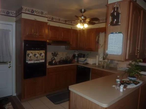 718 McCandless Pl, Linden, NJ 07036