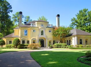 5915 River Oaks Rd, Memphis, TN 38120