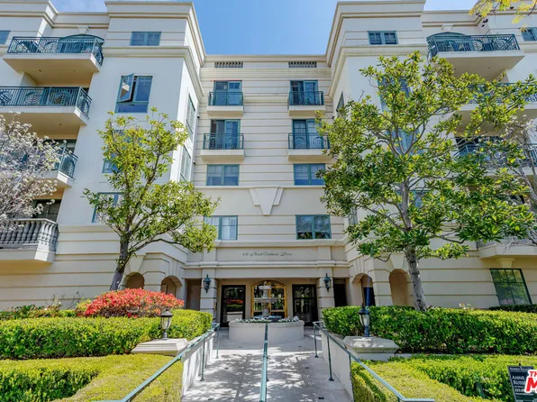 430 N Oakhurst Dr #Penthouse 407, Beverly Hills, CA 90210