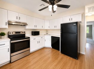 1 Atlantic Ave, Farmingdale, NY 11735