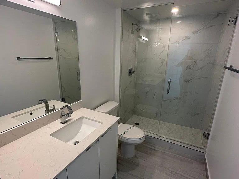 619 E Sheridan St #1135 — Photo 5