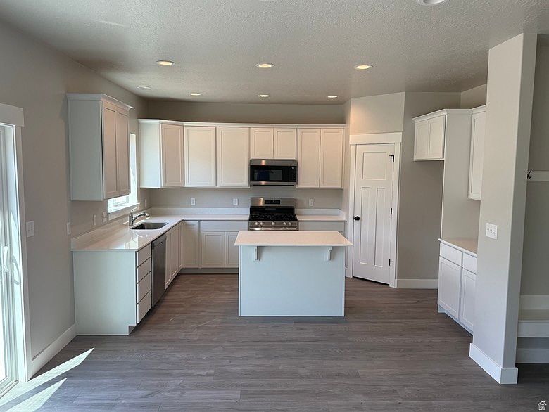 2nd image of 416 E 500 N Lot 13