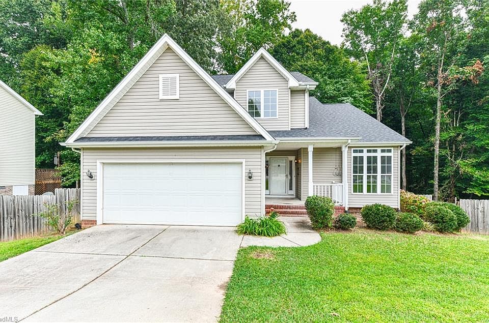 1st image of 1202 Deerfield Dr