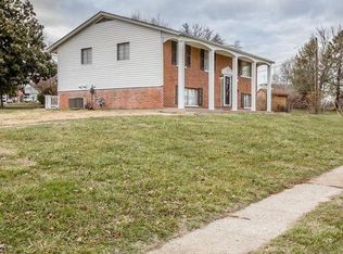 1711 Knoxville Ct, Lexington, KY