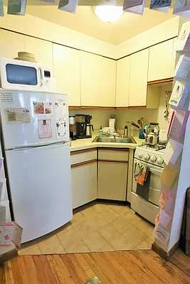 Rented by JK Dansar Corp | media 7