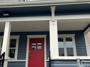 4533 19th Ave NE, Seattle, WA 98105