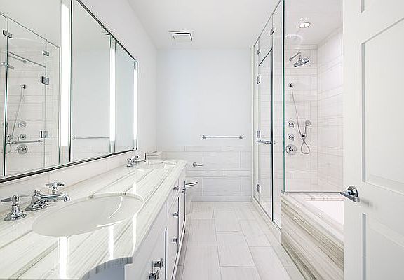 5th image of 30 Park Pl #50E