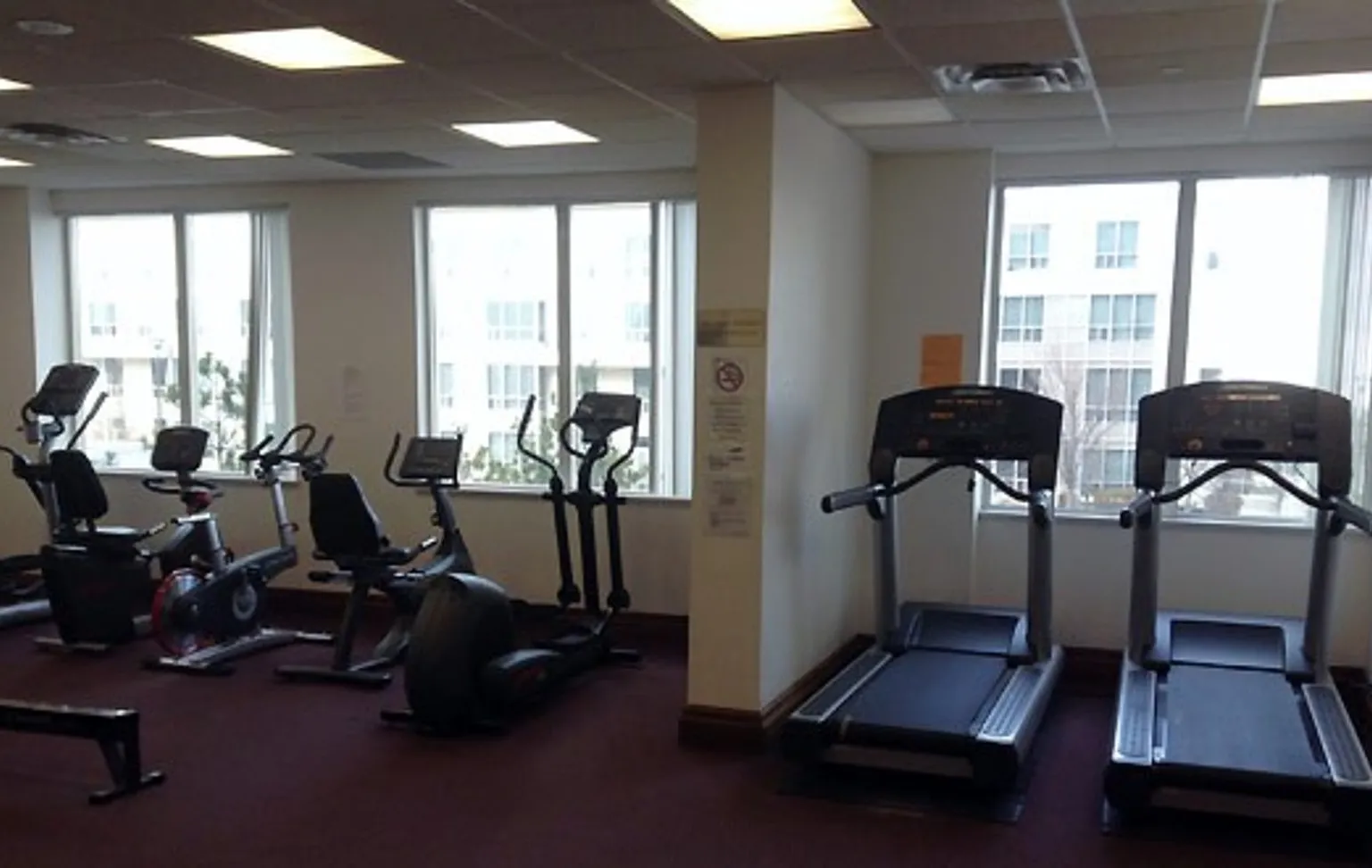 2 bed, 700 sqft, $2,600 — Photo 3