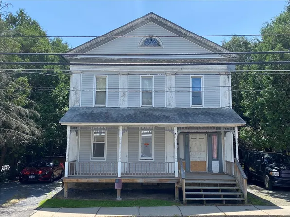 92 2nd St, Deposit, NY 13754