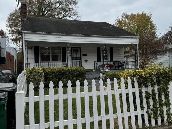 3802 37th Pl, Brentwood, MD 20722