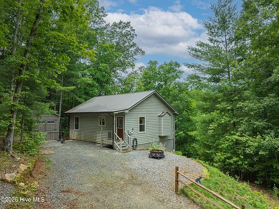 2nd image of 70 Refuge Ridge Road