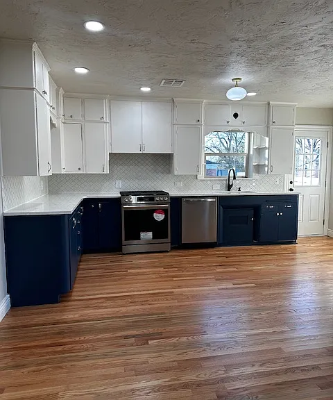 2605 Cummings Dr — Photo 10