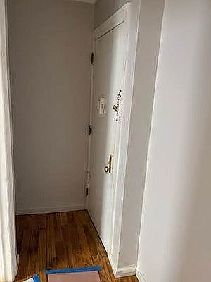 2nd image of 8722 Bay Pkwy #19B