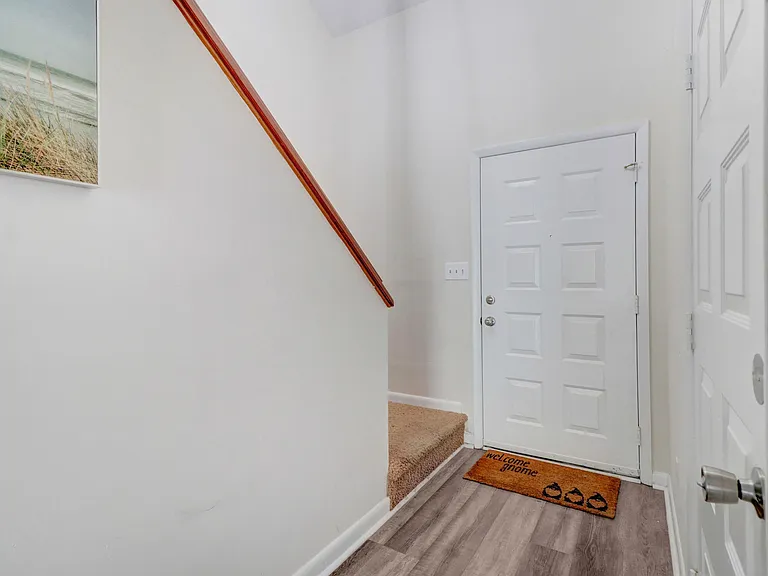 1900 Harris St #1 — Photo 6