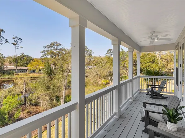 121 Killgriffe St, Saint Simons Island, GA 31522