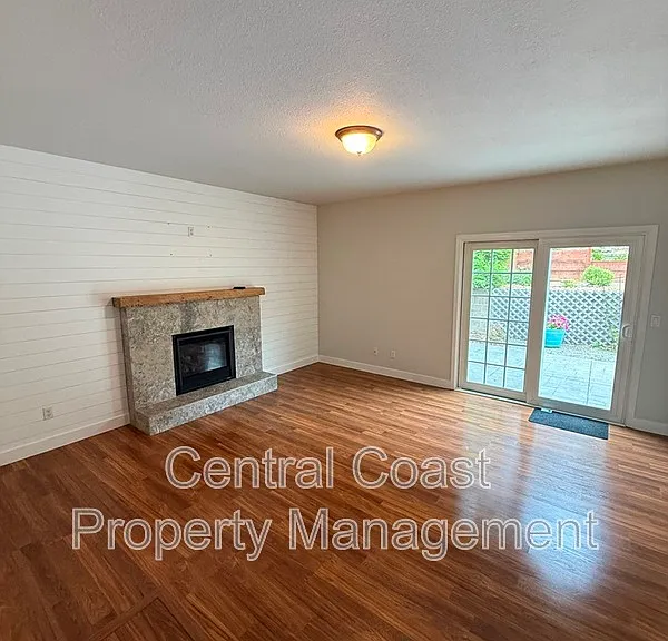 9465 Valley Oak Way — Photo 9