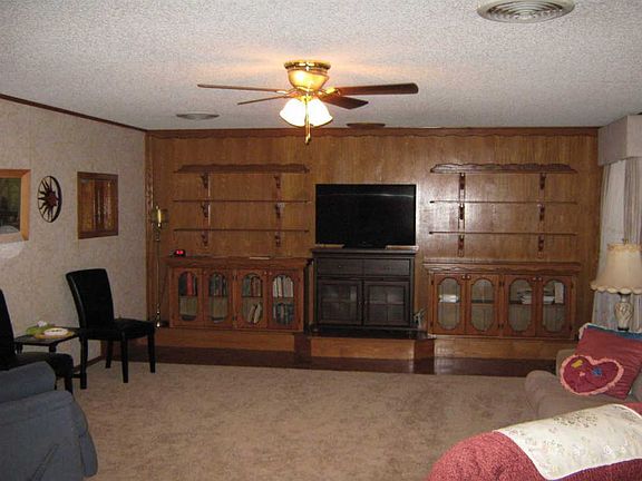 2nd image of 301 S 2nd Ave