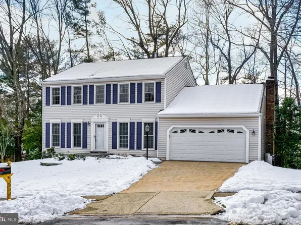 7866 Vervain Ct, Springfield, VA 22152