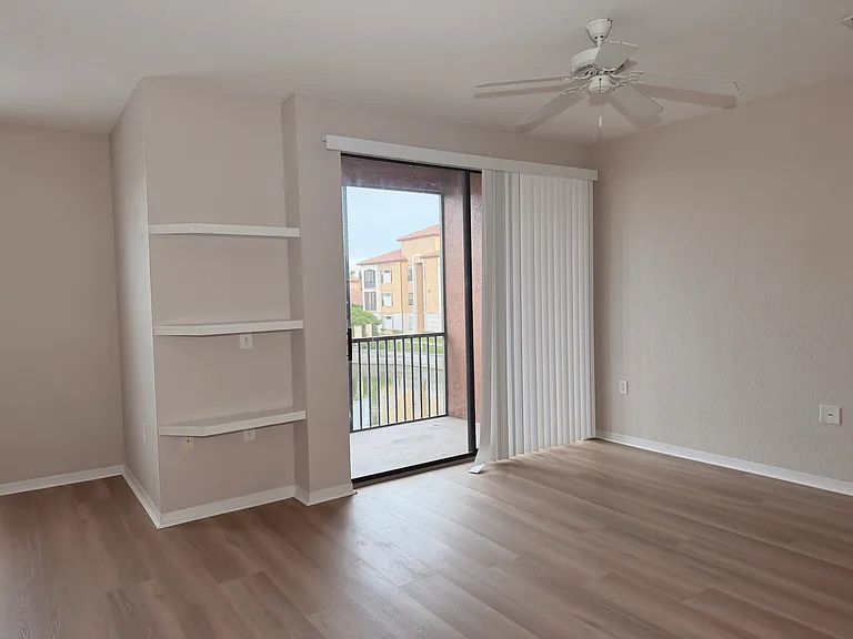 6149 Metrowest Blvd #206 — Photo 5