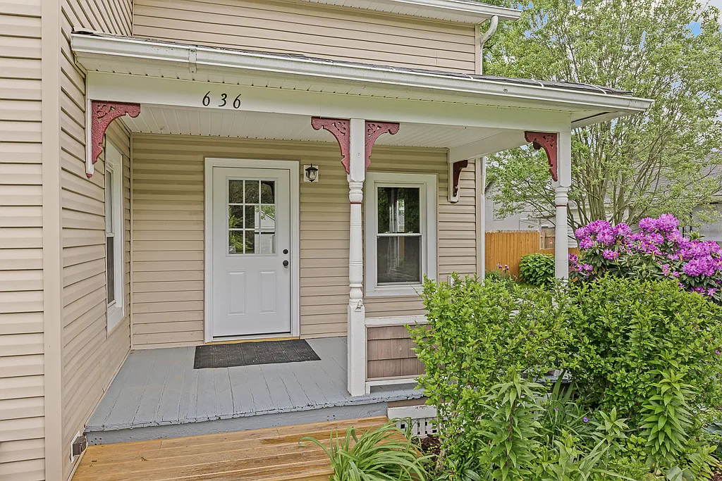 636 Callowhill Street — Photo 2
